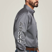 Load image into Gallery viewer, Ariat Men&#39;s Team Logo Twill Classic Fit Long Sleeve Shirt 10037479
