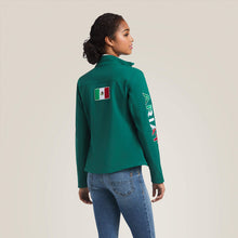 Cargar imagen en el visor de la galería, Ariat Women&#39;s Classic Team Softshell Mexico Jacket 39460 - Green
