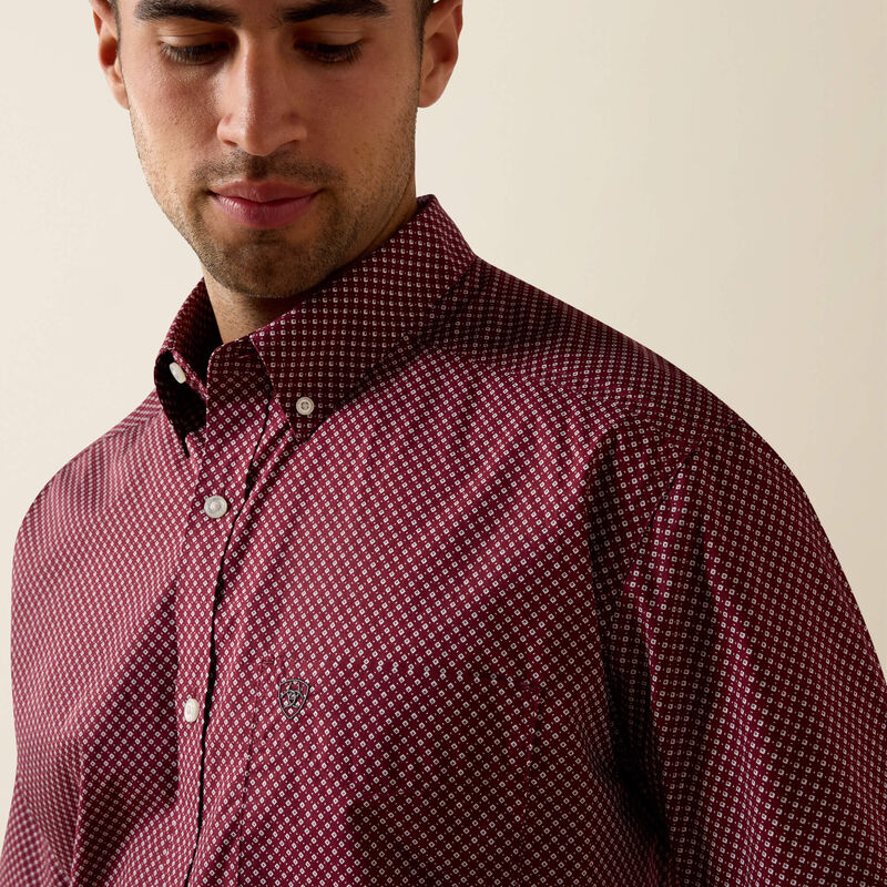 Ariat Men's Pippin Classic Fit Shirt 10071729 - Maroon