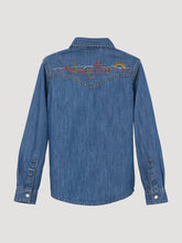 Cargar imagen en el visor de la galería, Girl&#39;s Wrangler Embroidered Long Sleeve Snap Shirt 44172
