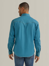 Cargar imagen en el visor de la galería, Men&#39;s Wrangler Retro Premium Long Sleeve Shirt 44555
