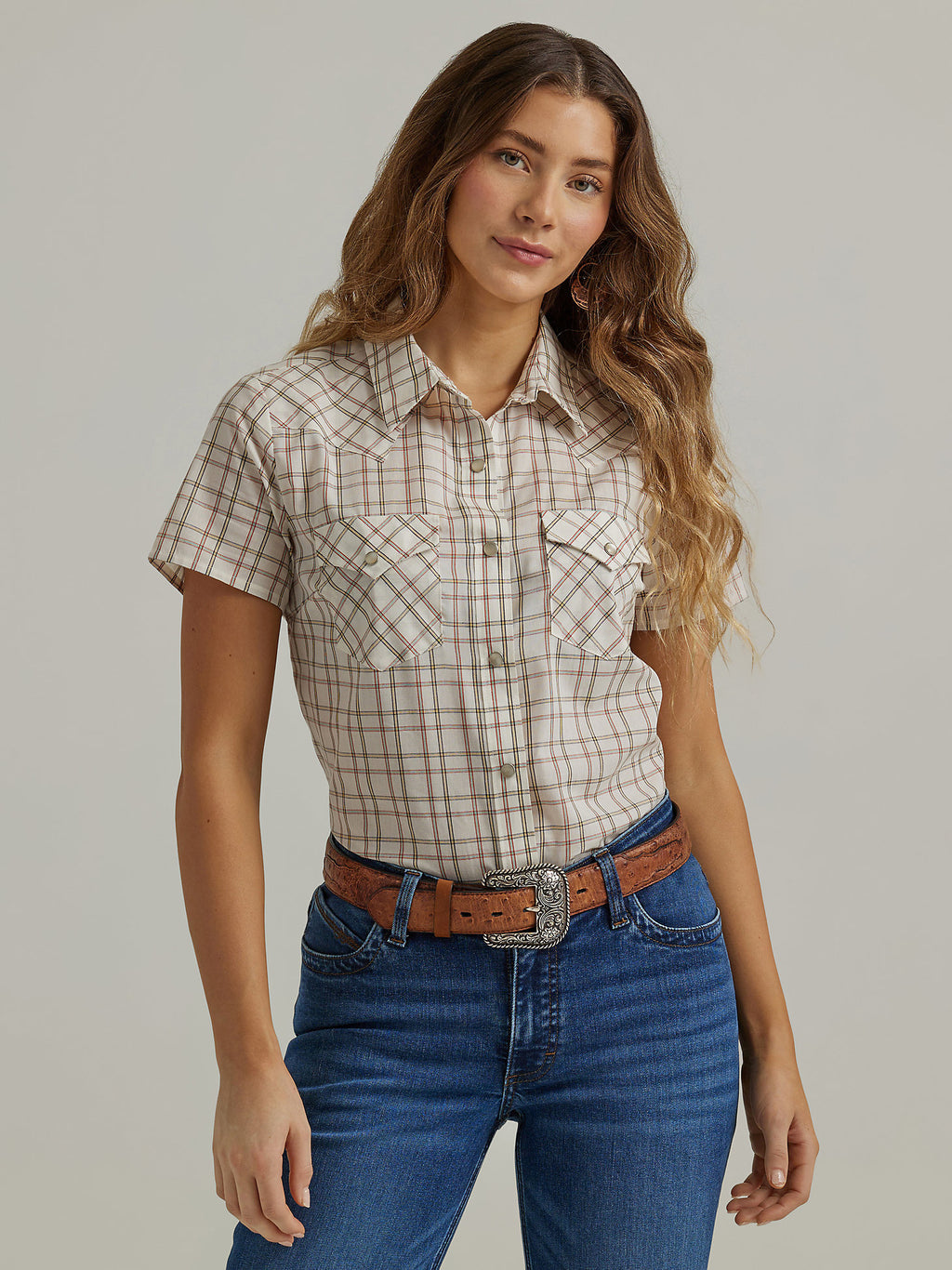 Women's Wrangler Essential Plaid Short Sleeve Snap Shirt 44663