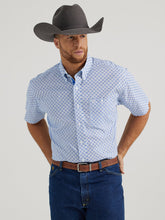 Cargar imagen en el visor de la galería, Men&#39;s Wrangler George Strait Collection Short Sleeve Shirt 44896
