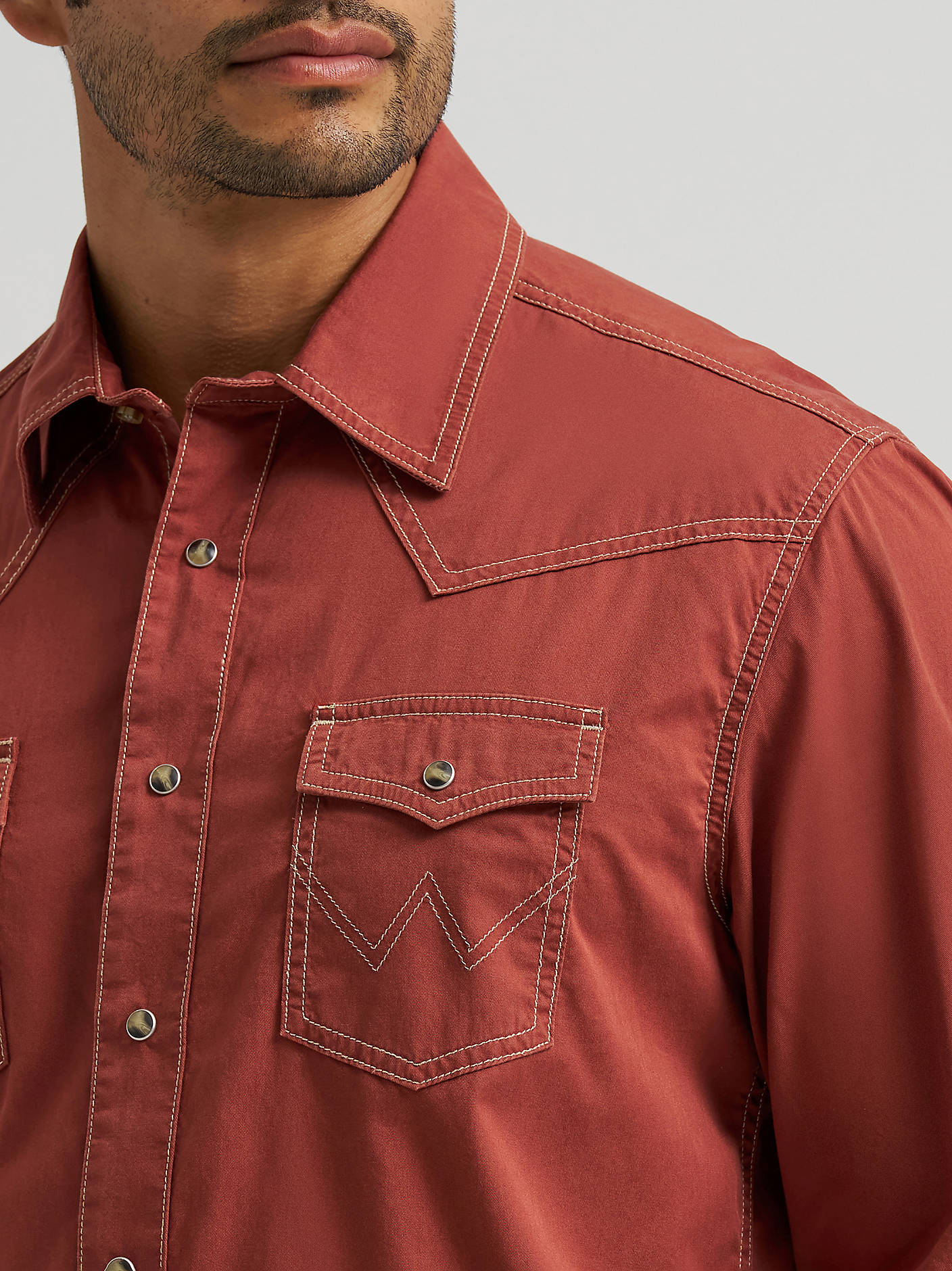 Wrangler Men's Retro Premium Western Snap Solid Long Sleeve Shirt 112374980 - Clay Red