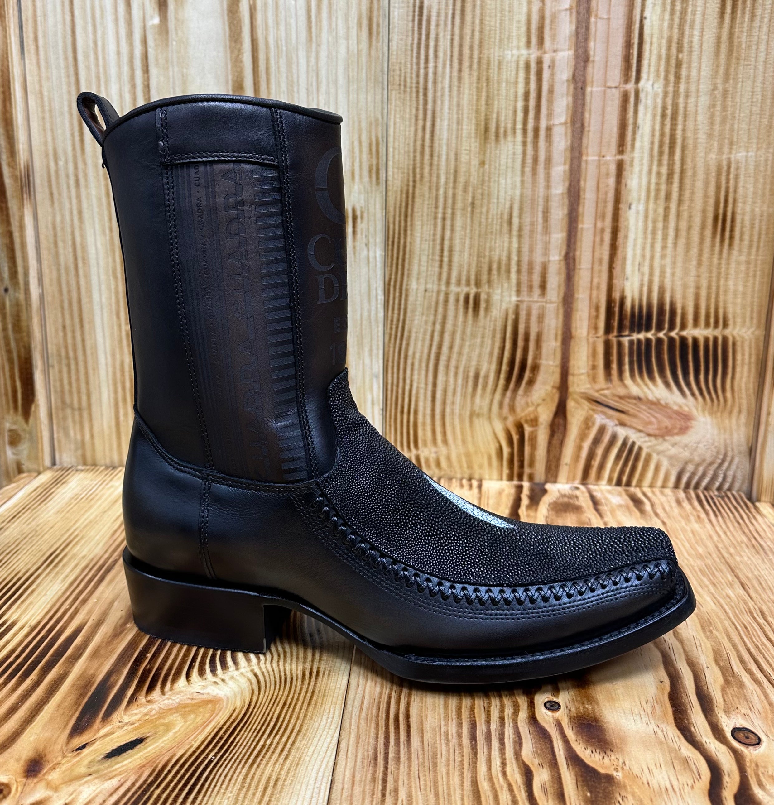 Cuadra Men’s Stingray Narrow Square Toe CU783 - Black