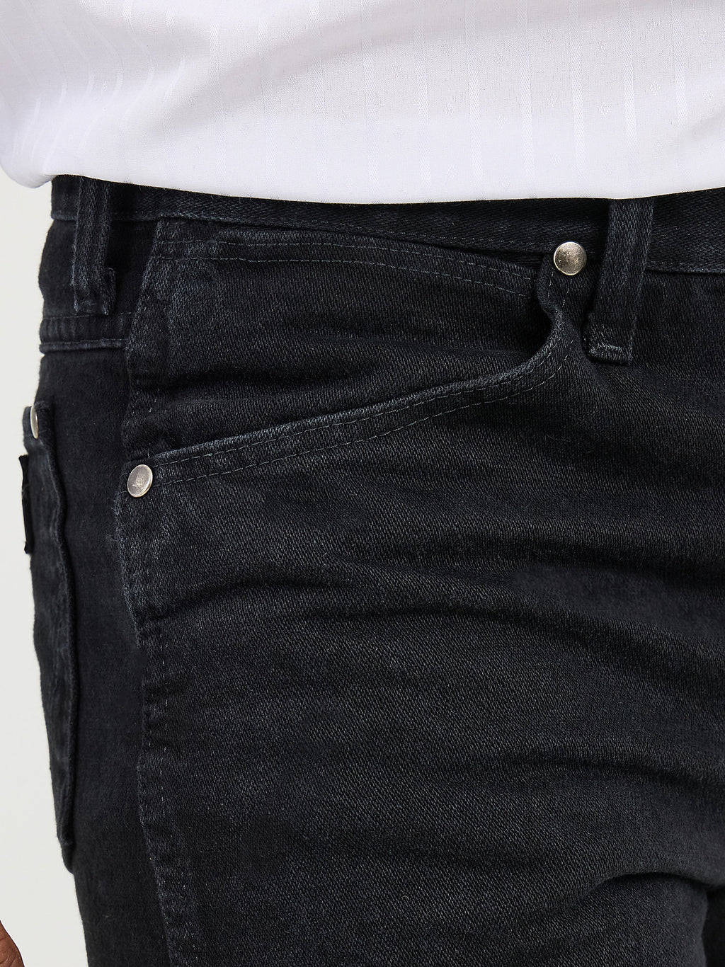 Wrangler Men's Cowboy Cut Silver Edition Slim Fit Jean 933SEWK - Black