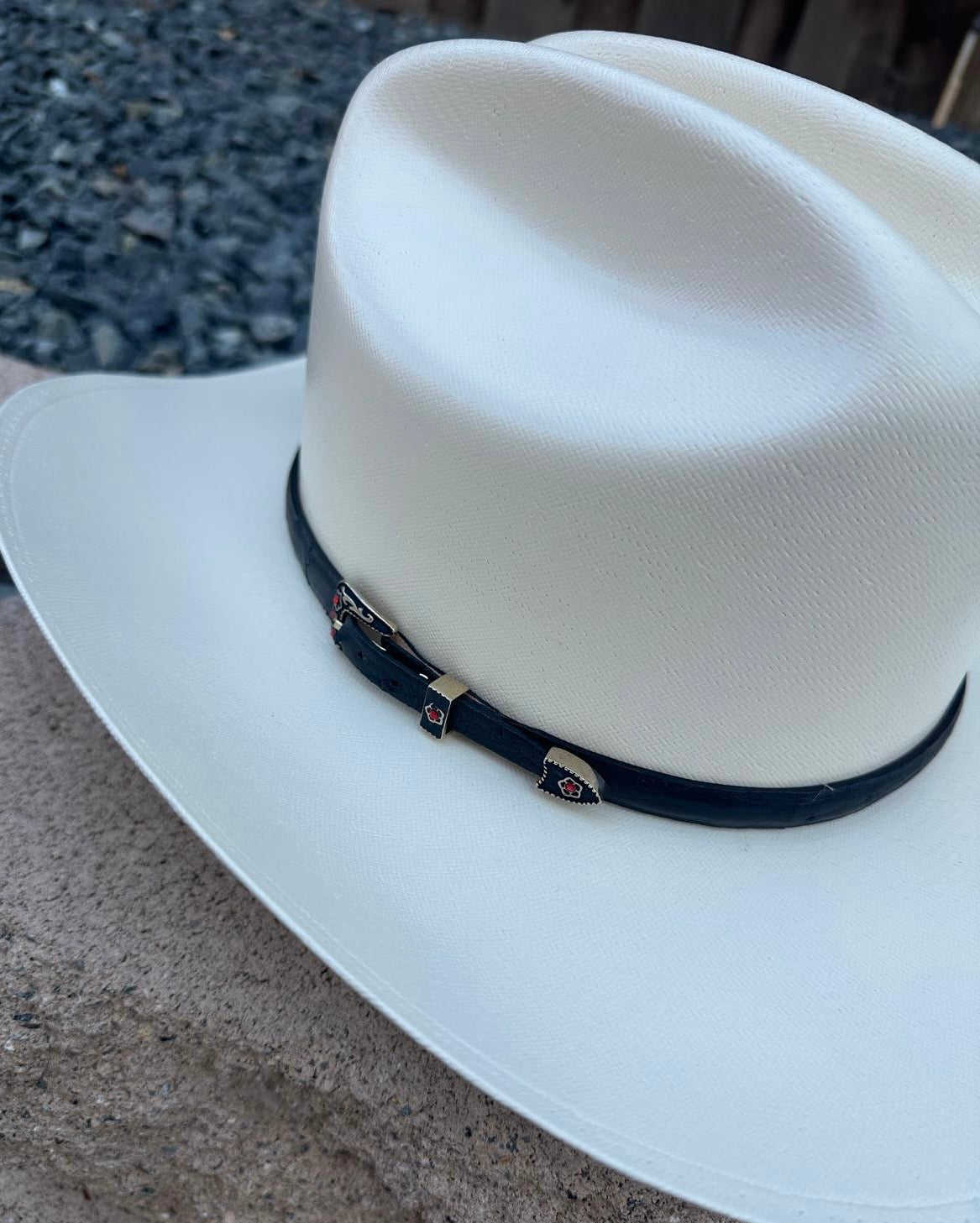 Sombrero Cuernos Chuecos 500x Ranch Toquilla Avestruz Negra