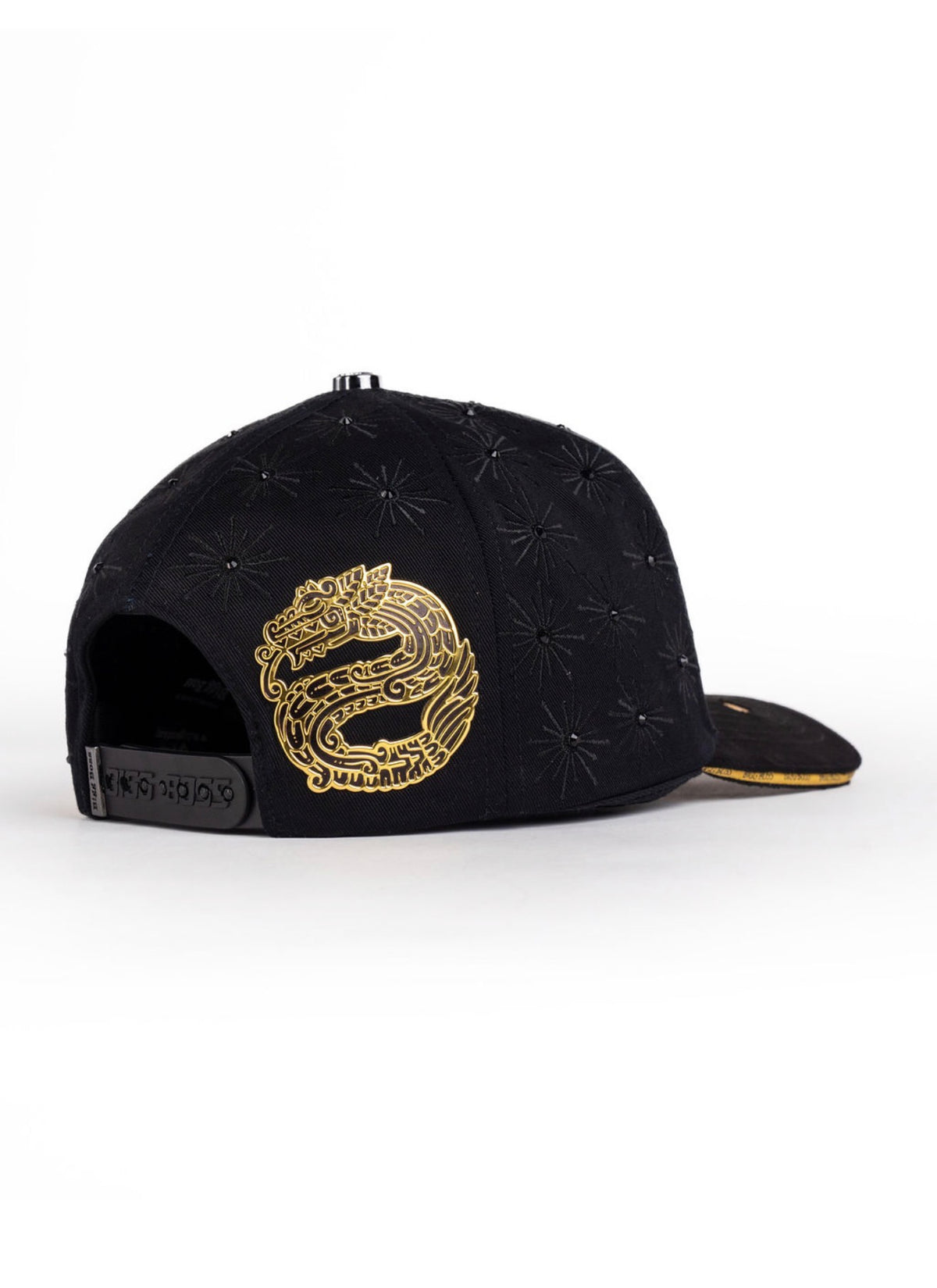 Bigg Boss Mexico Black Hat
