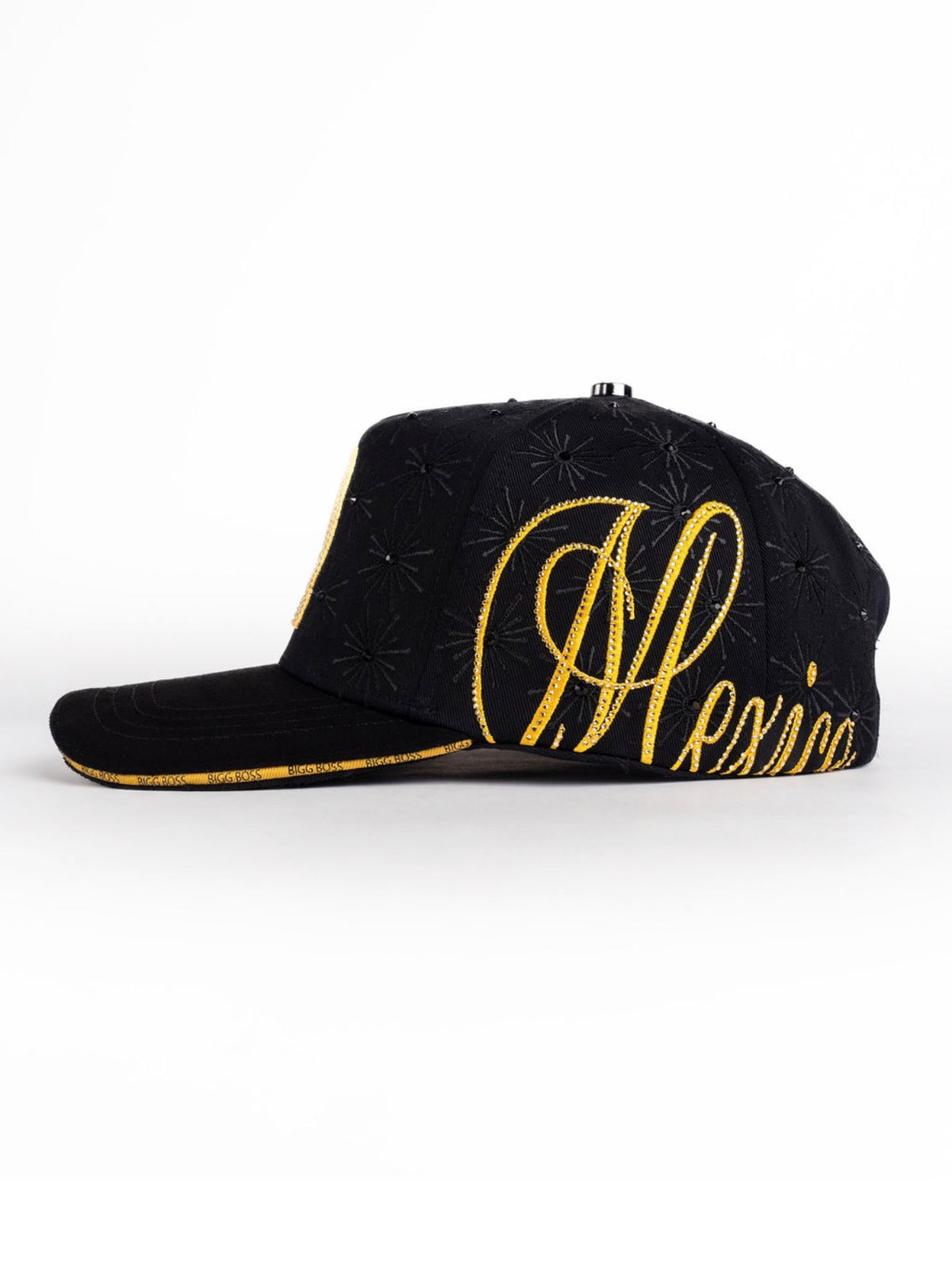Bigg Boss Mexico Black Hat