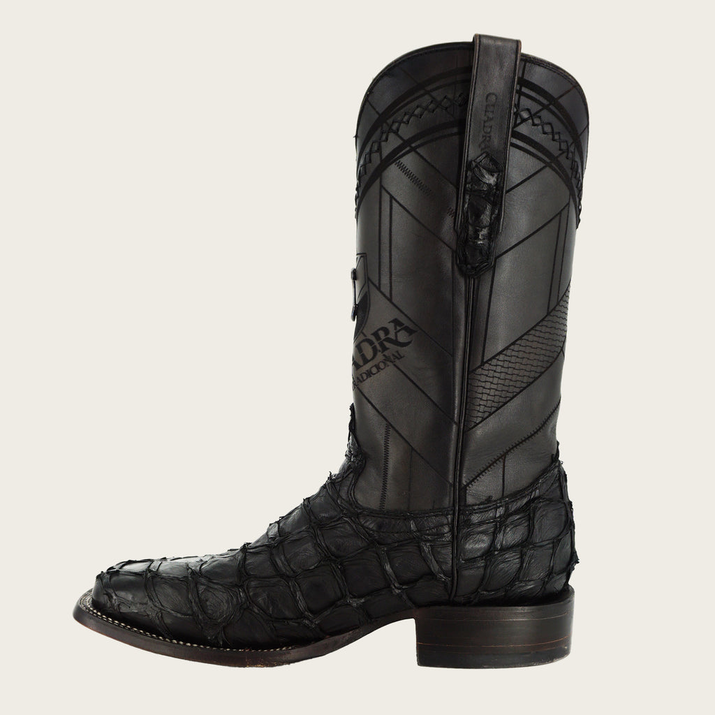 Men's Cuadra Pirarucu Fish Wide Square Toe CU787 - Black