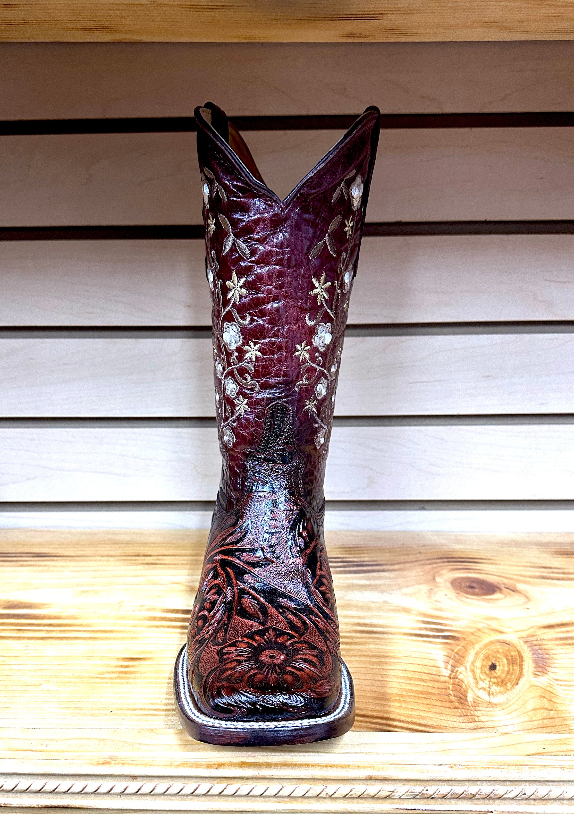 Chaparral Women's Tooled Square Toe Boot (Cincelada) 500DJ - Cognac