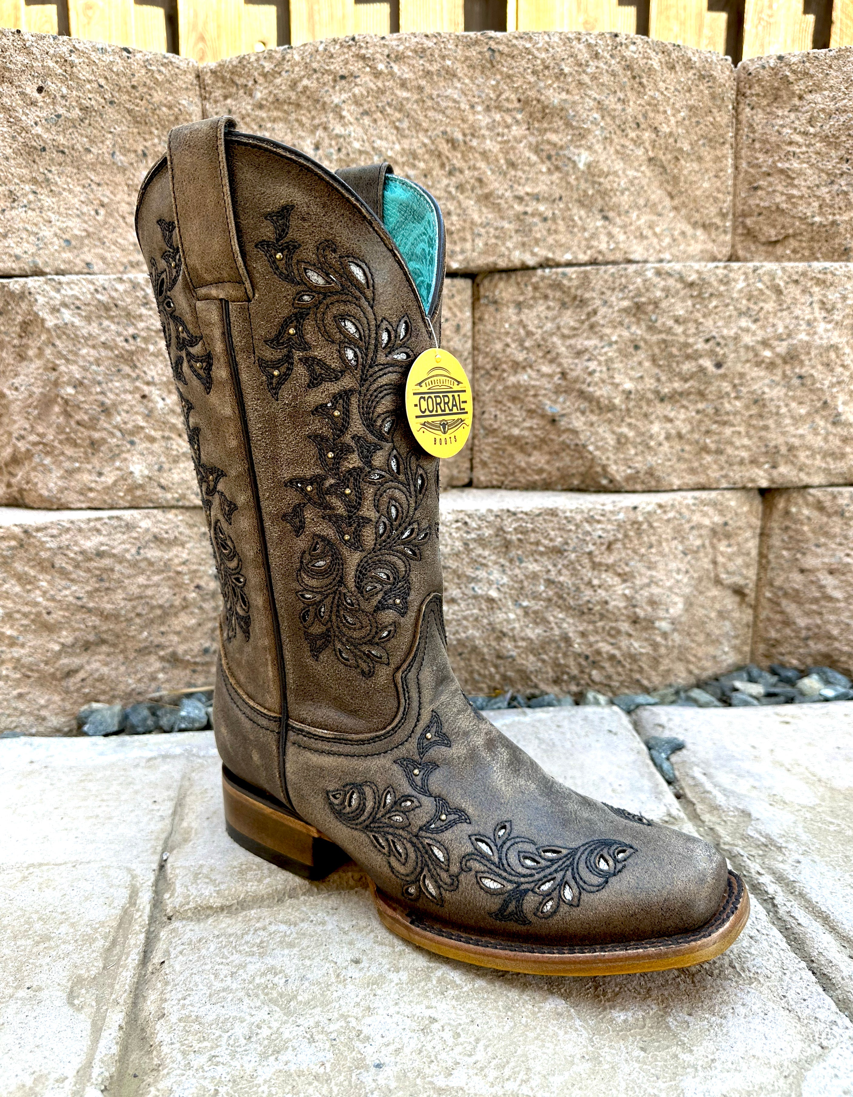 Womens corral clearance boots on sale