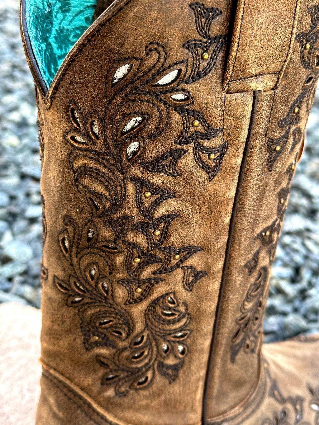 Corral Women's Square Toe Boots Inlay Embroidery & Studs Z5134 - Brown