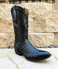 Load image into Gallery viewer, Bota Cuadra Round Toe Fuscus Belly 2C1NFY - PL Black
