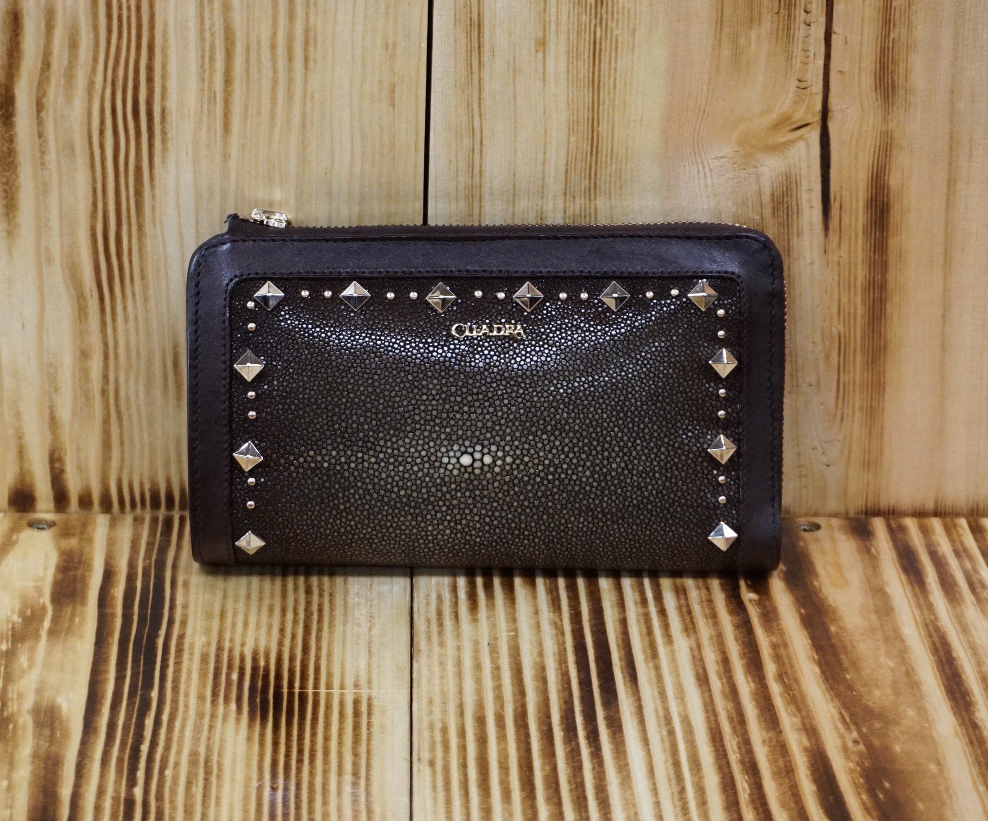 Cuadra Women's Brown Stingray Studs Wallet BD224MA