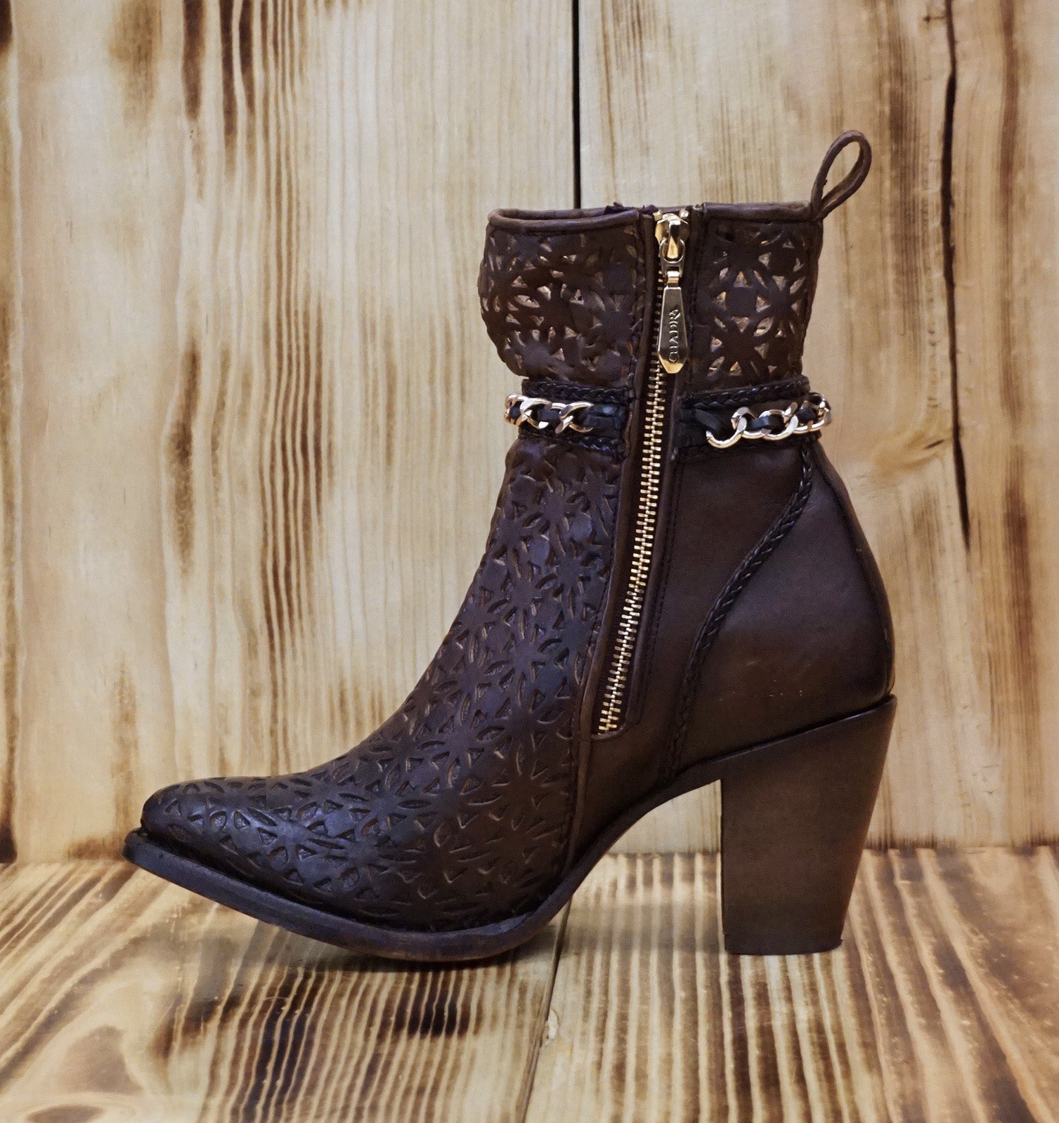 Cuadra Women's Brown Cut Out & Harness Round Toe Ankle Boot CU571 - Degradado Chocolate