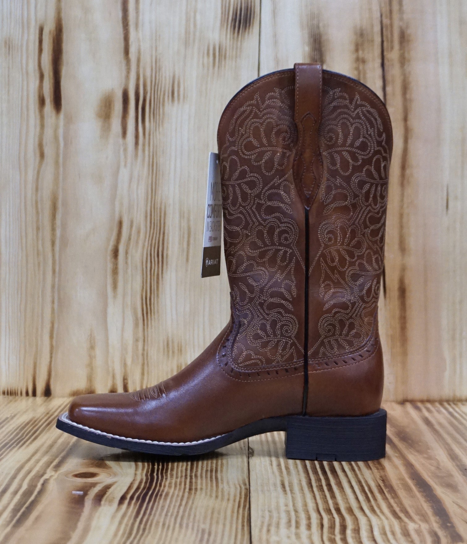 Ariat Women's Round Up Remuda Wide Square Toe 10019905 - Naturally Rich
