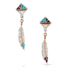 Cargar imagen en el visor de la galería, Montana American Legends Feather Earrings ER4823
