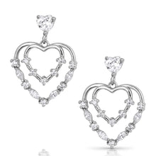 Cargar imagen en el visor de la galería, Montana Heart Grows Crystal Earrings ER5797
