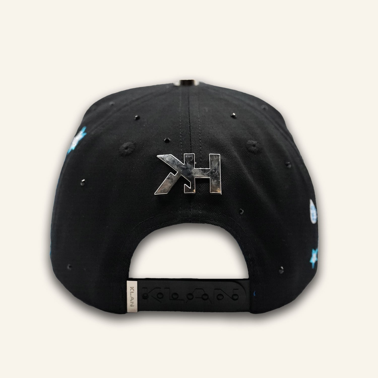 Bigg Boss Sad Boss Black Hat HK01