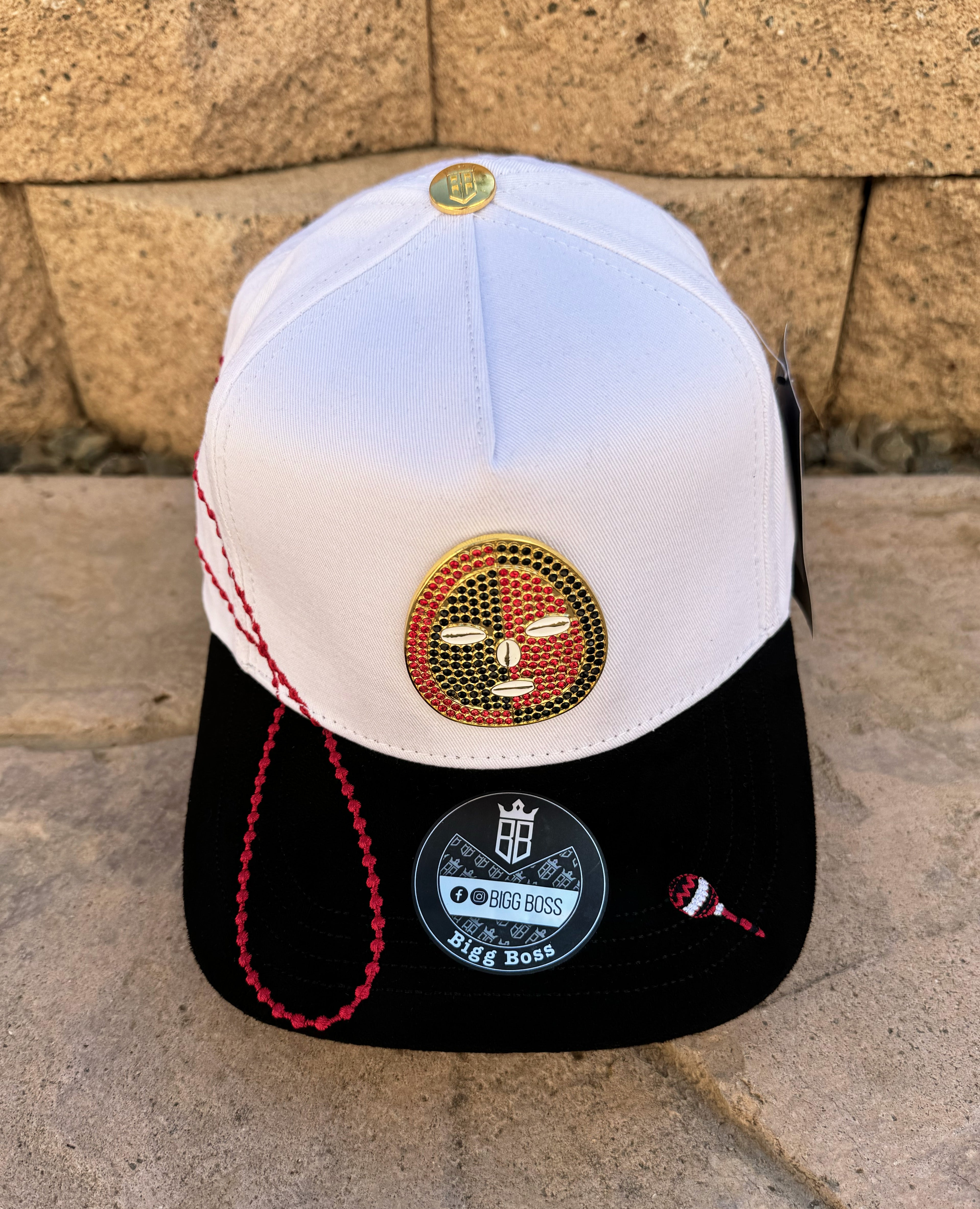 Bigg Boss Los Collares White Cap BB28