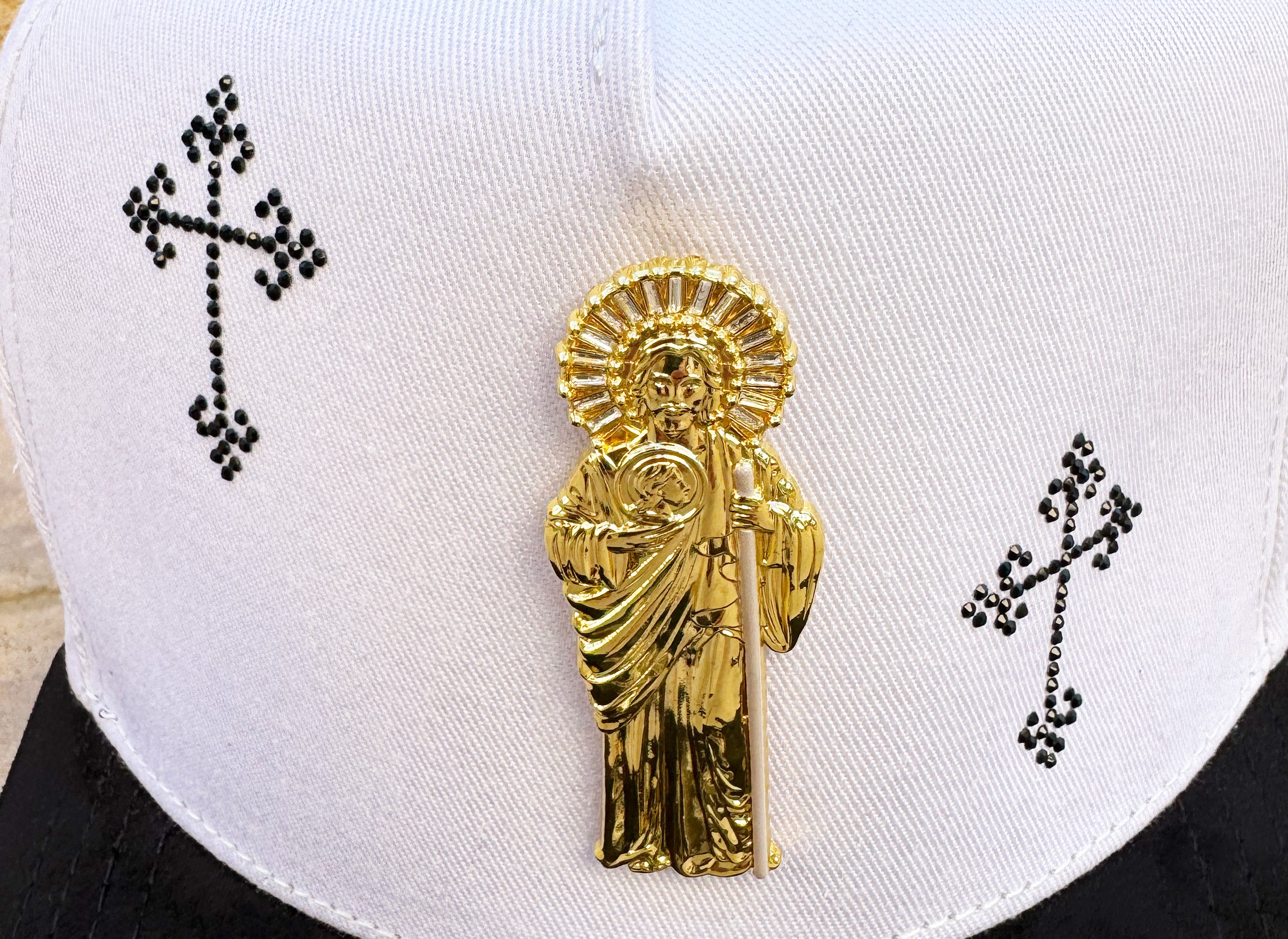 Bigg Boss San Judas White Cap