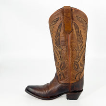 Cargar imagen en el visor de la galería, Circle G Women’s Inlay &amp; Embroidery Boot L6085 - Bronze
