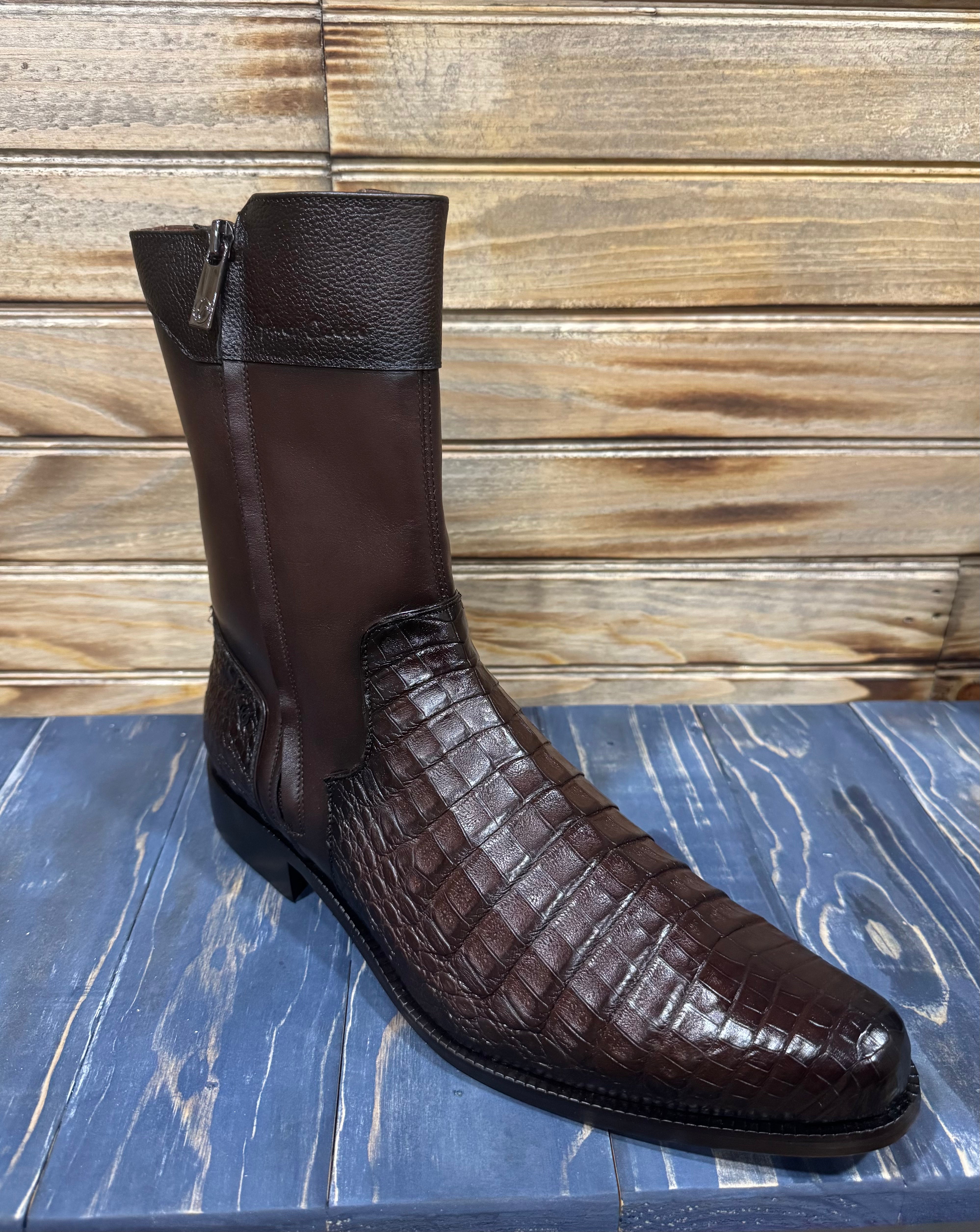 Franco Cuadra Collection Caiman FC867 - Dark Brown