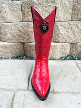 Load image into Gallery viewer, Los Altos Boots 990312 J-Toe Ostrich - Red

