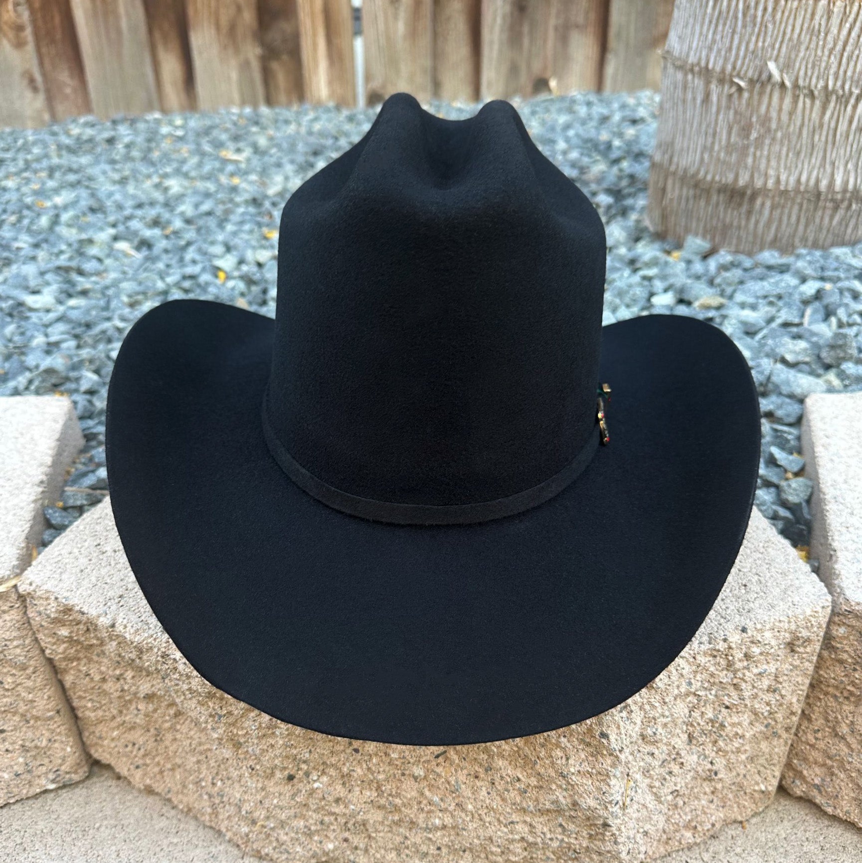 Stone "100 Starz" Wool Hat - Black