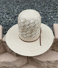 Cargar imagen en el visor de la galería, Stone 300x Diamante Open Crown Straw Hat
