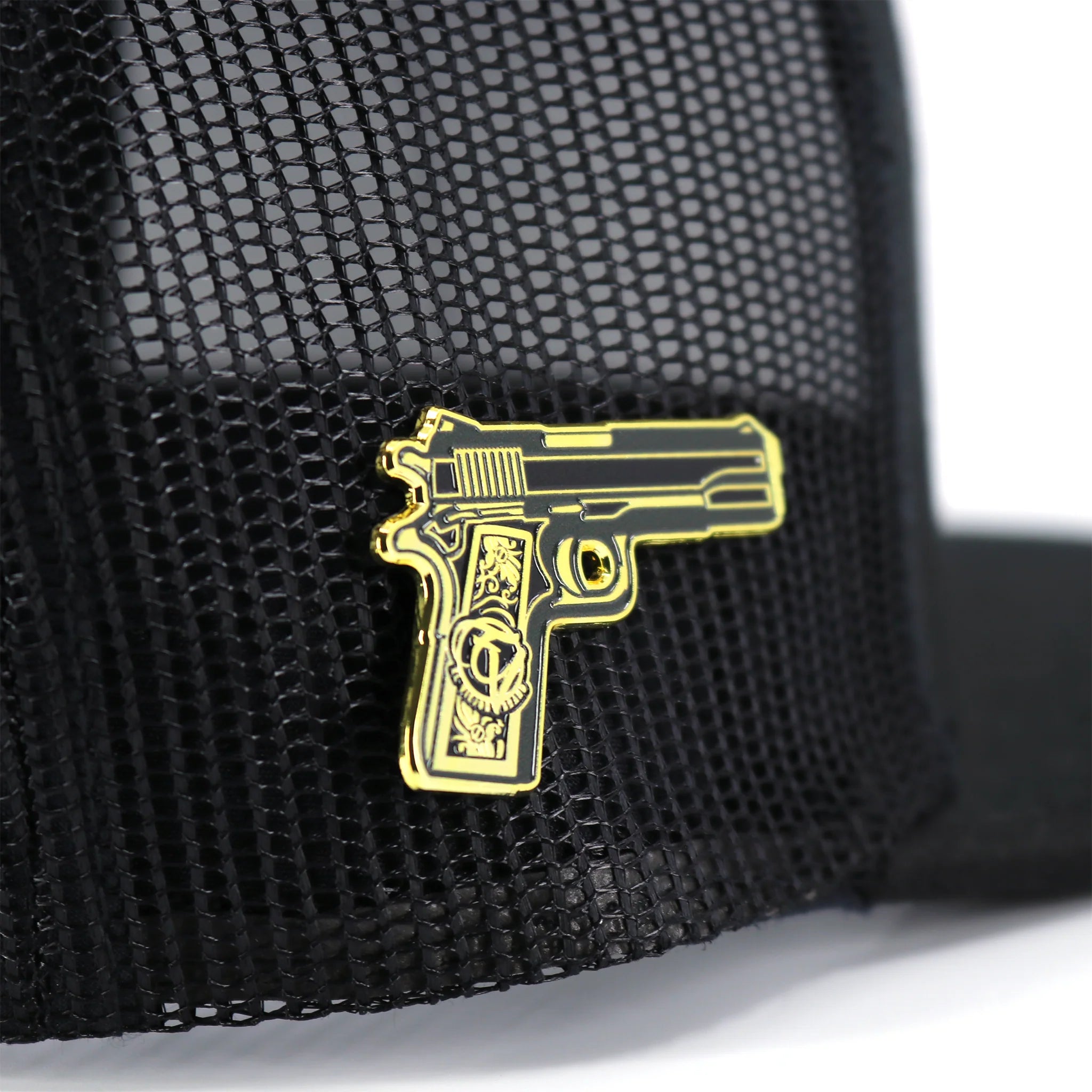 El Viejon Brand Cachas De Oro Pin