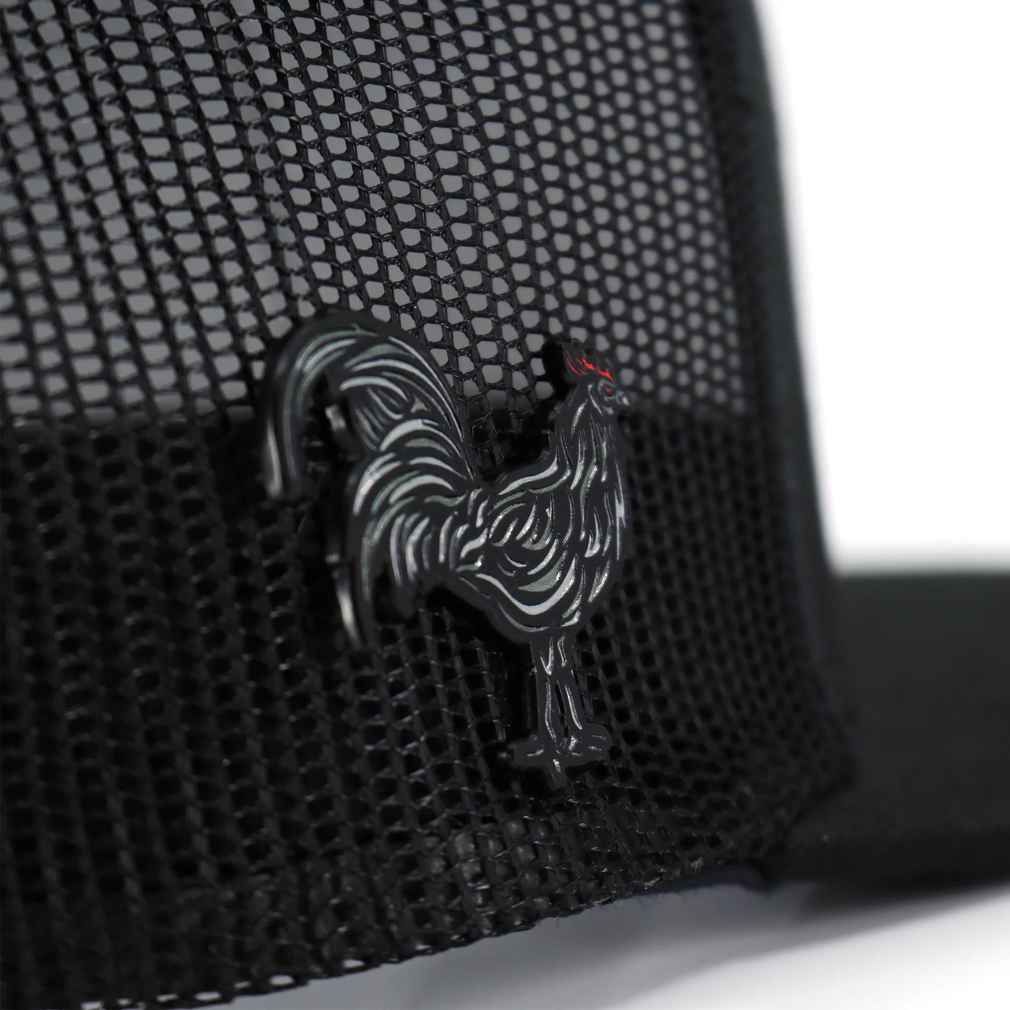 El Viejon Brand Gallo Negro Pin