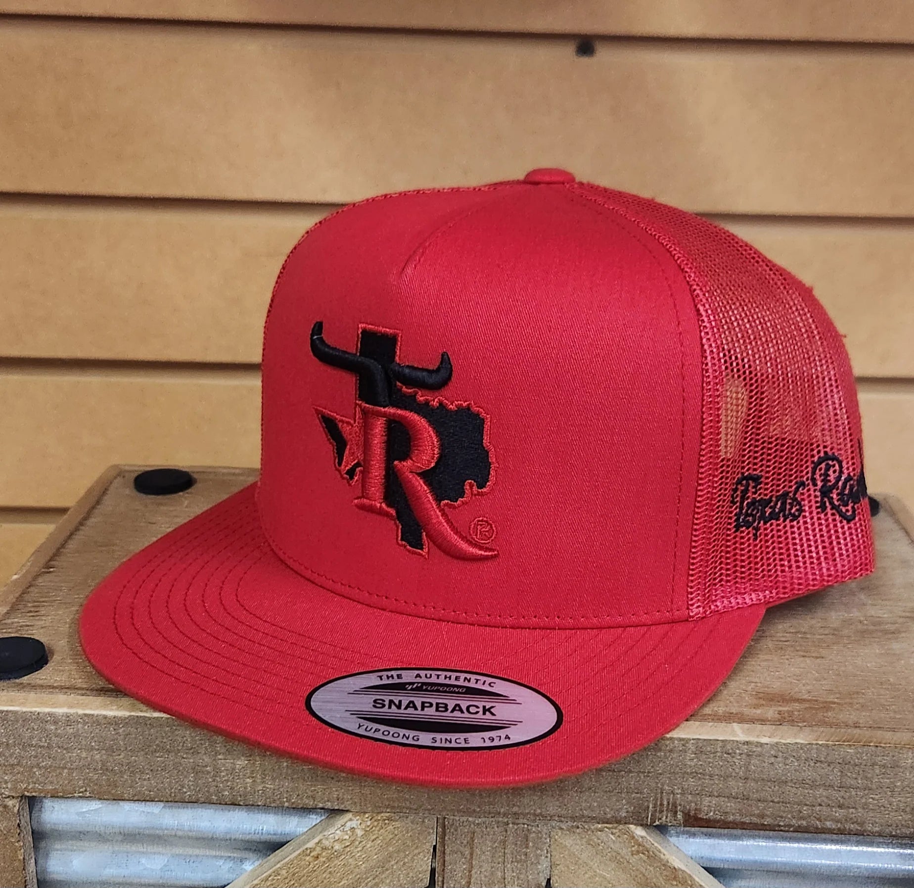 Western Texas Black Blood Red Hat