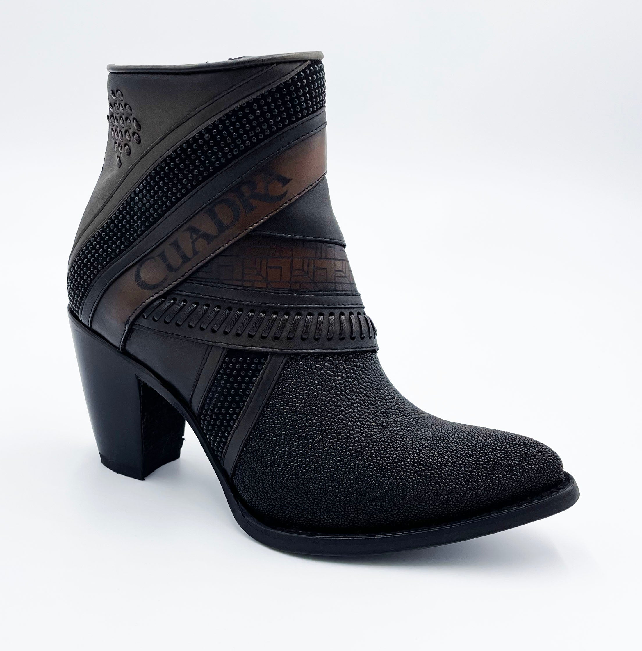 Cuadra Women's Black Stingray Laser & Woven Round Toe Ankle Boot CU618