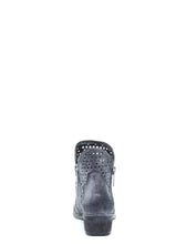 Load image into Gallery viewer, Circle G Women&#39;s Cutout Short Boot Q5059 - Grey
