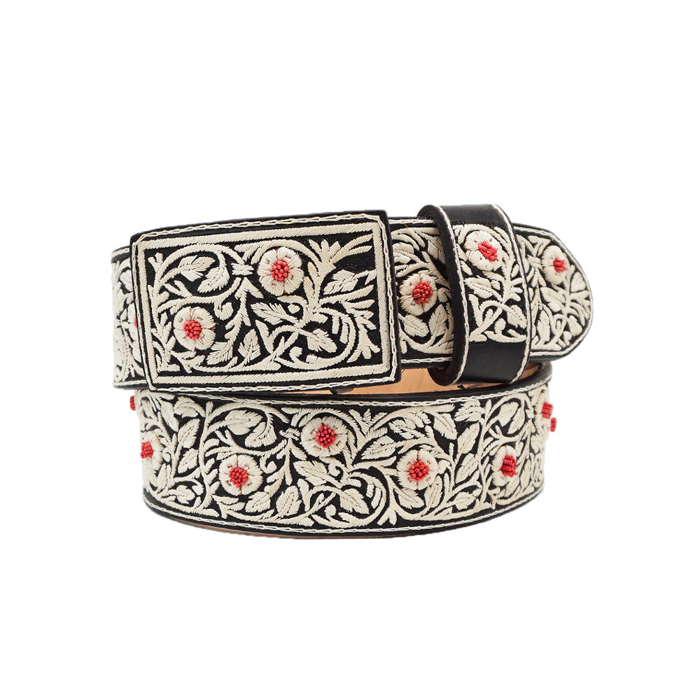 Cinto Negro Piteado con Flores