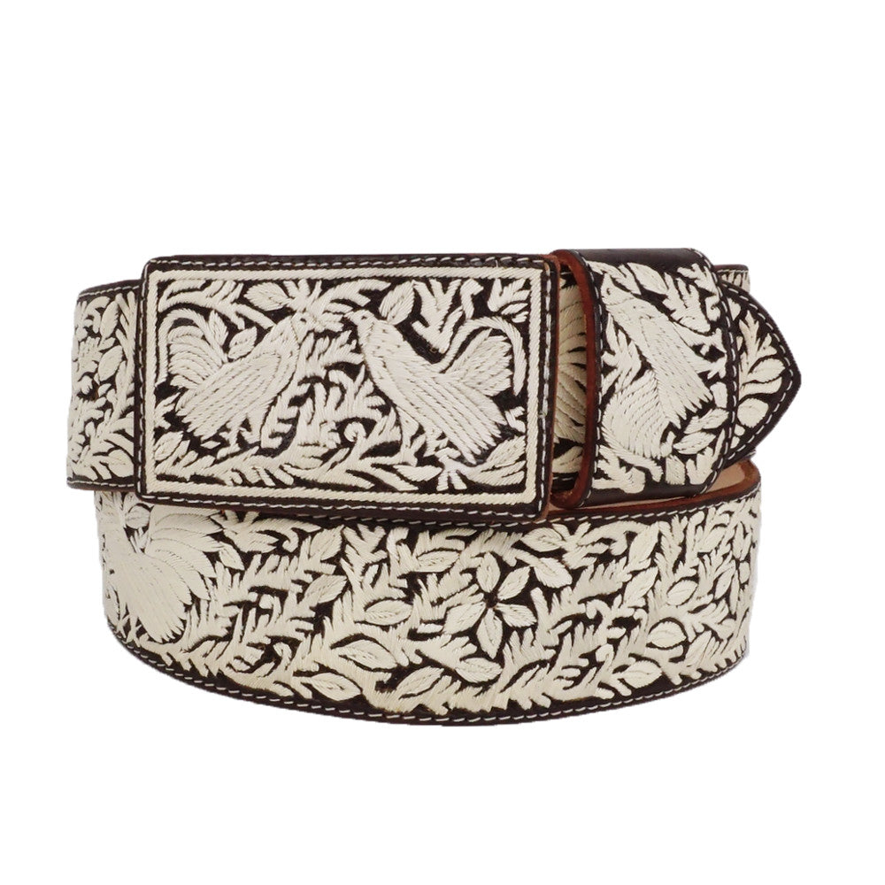 Cinto Piteado Negro con Gallos