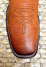 Load image into Gallery viewer, Bota Cuadra Wide Square Toe Smooth Ostrich 3Z01AB - Flame Miel
