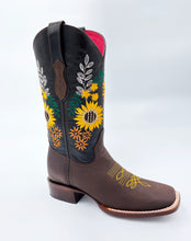 Load image into Gallery viewer, Midwest Women&#39;s Square Toe Boot ROS-1038 - Crazy Cafe
